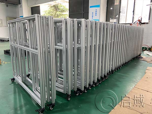 黄瓜视频看片折疊圍欄